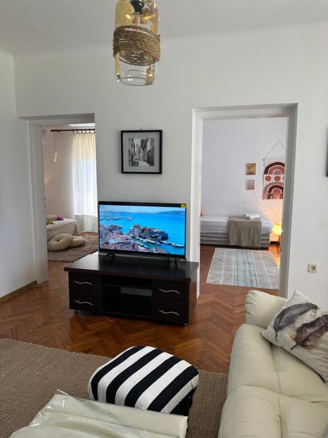 Cosy Family Apartment Marina Kastela Near Airport Exterior photo